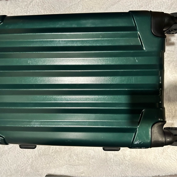 Genius pack hunter green carry on - Picture 5 of 8